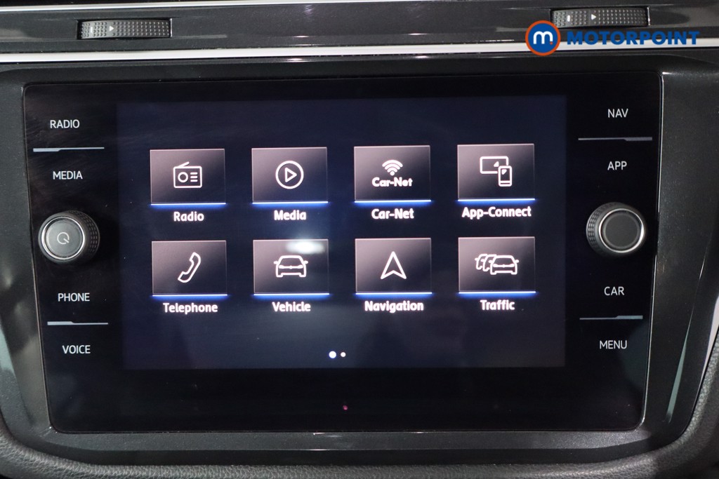 Volkswagen Tiguan R-Line Tech Automatic Petrol SUV - Stock Number (1614309) - 2nd supplementary image
