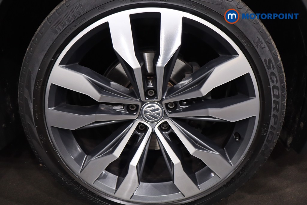 Volkswagen Tiguan R-Line Tech Automatic Petrol SUV - Stock Number (1614309) - 12th supplementary image