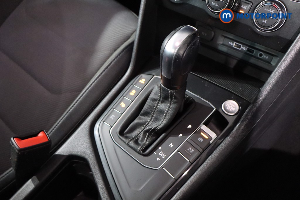 Volkswagen Tiguan R-Line Tech Automatic Petrol SUV - Stock Number (1614309) - 22nd supplementary image
