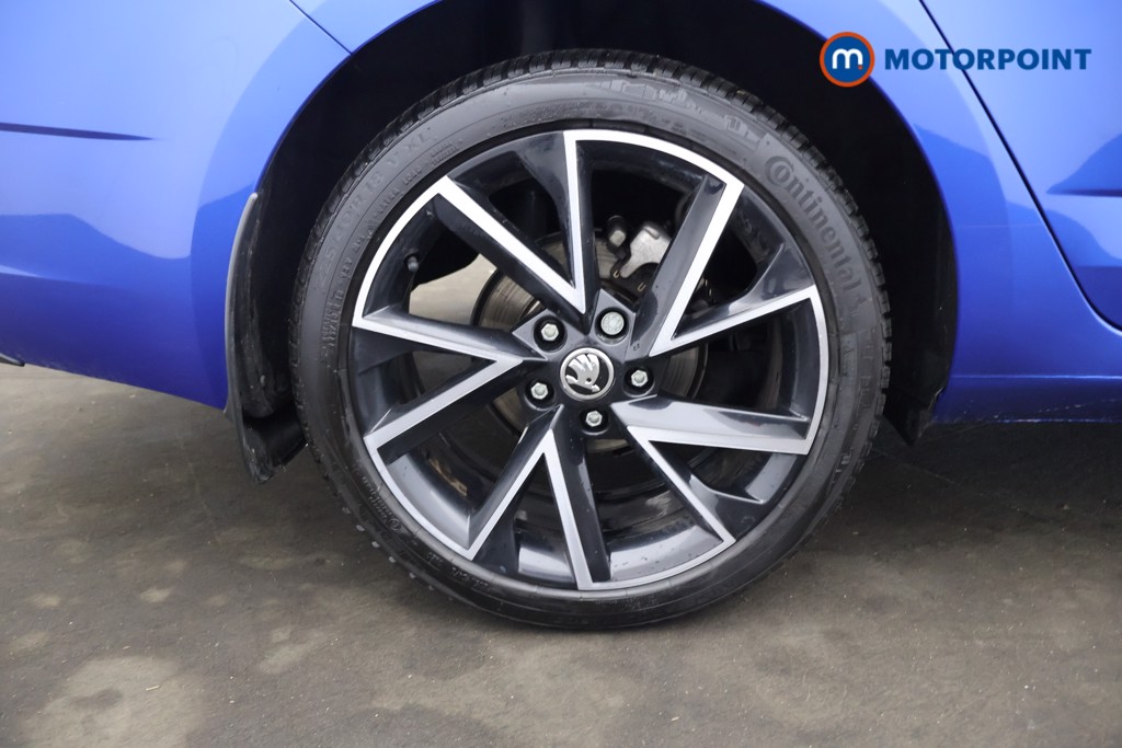 Skoda Octavia Sport Line Manual Petrol Hatchback - Stock Number (1614326) - 2nd supplementary image