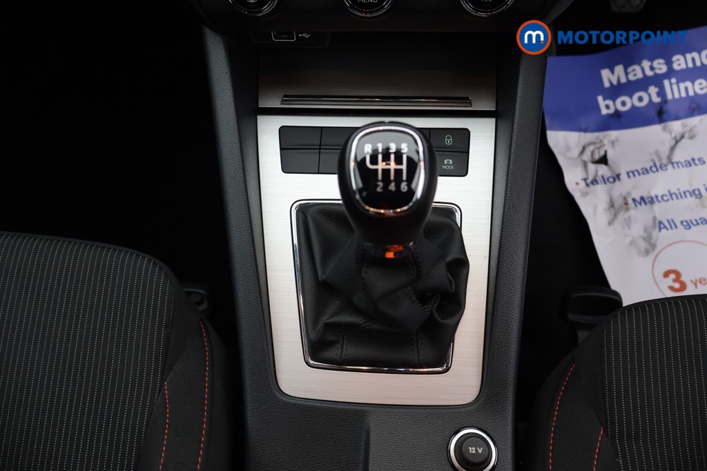 Skoda Octavia Sport Line Manual Petrol Hatchback - Stock Number (1614326) - 15th supplementary image