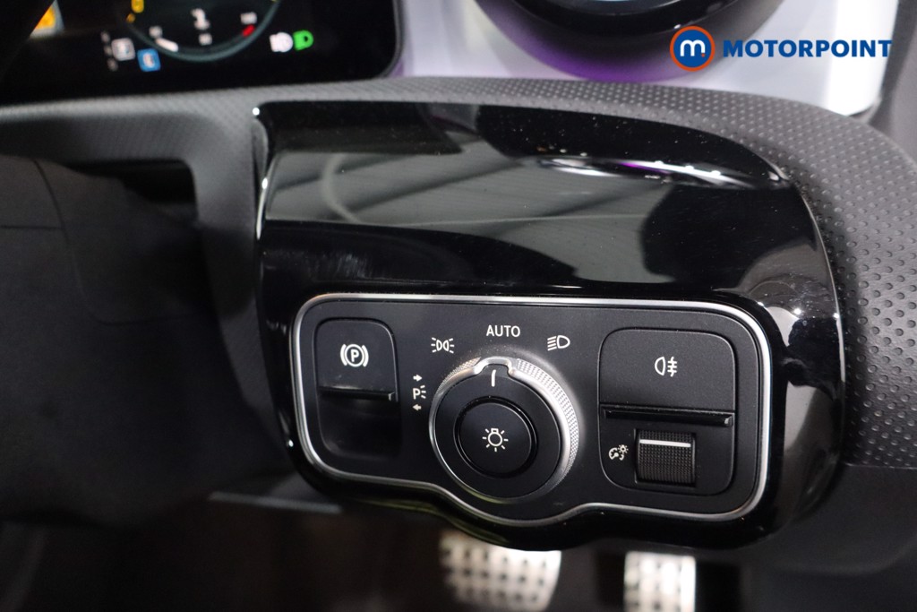 Mercedes-Benz CLA Amg Line Automatic Petrol Coupe - Stock Number (1614415) - 17th supplementary image