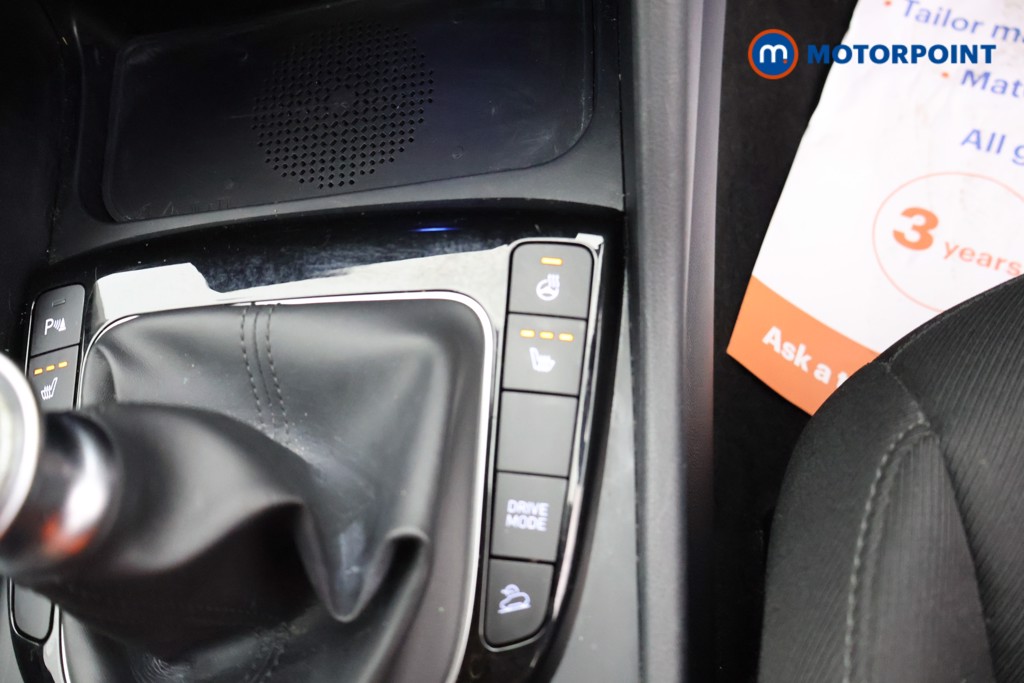 Hyundai Tucson Premium Manual Petrol SUV - Stock Number (1614515) - 15th supplementary image