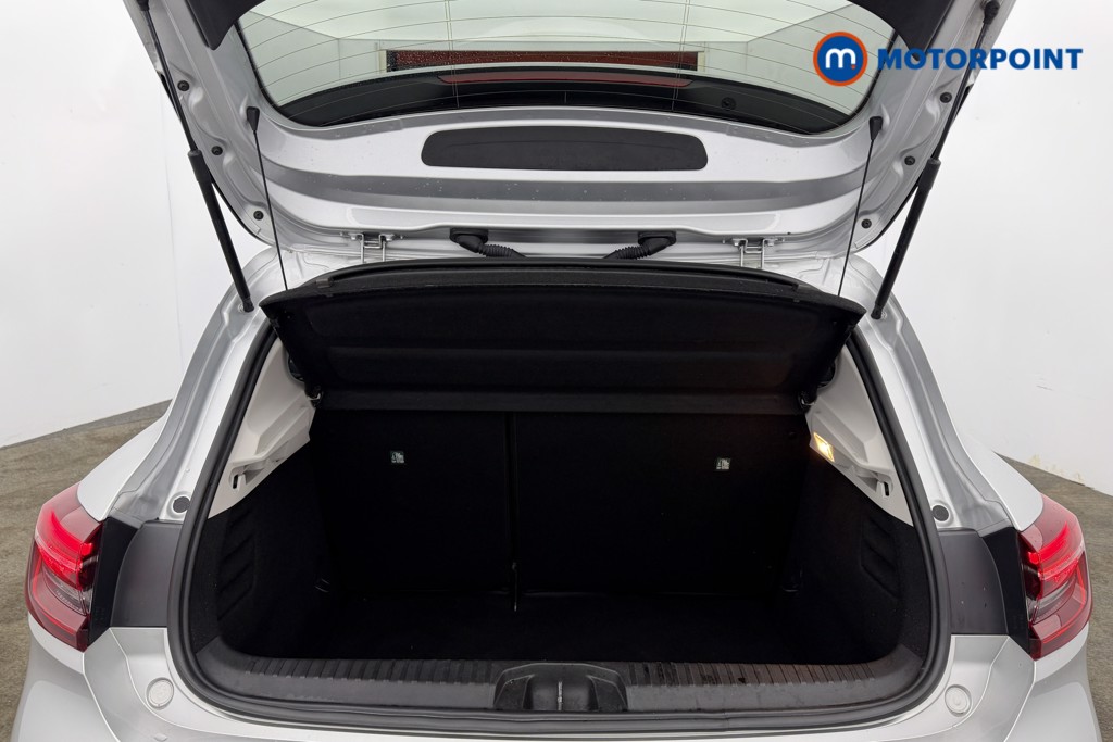 Renault Clio Iconic Manual Petrol Hatchback - Stock Number (1614529) - 25th supplementary image