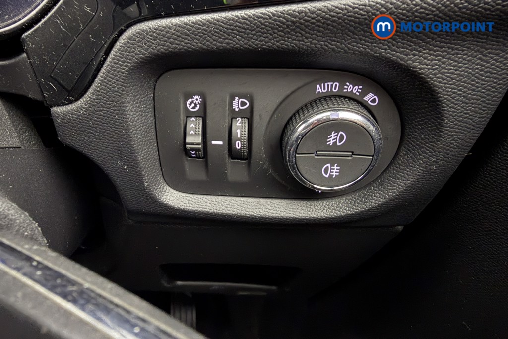 Vauxhall Corsa Elite Edition Manual Petrol Hatchback - Stock Number (1614809) - 7th supplementary image