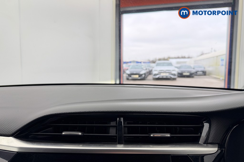 Vauxhall Corsa Elite Edition Manual Petrol Hatchback - Stock Number (1614809) - 8th supplementary image