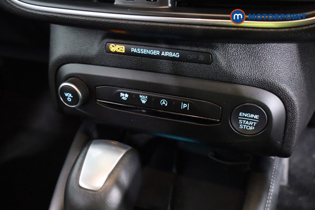 Ford Focus Active Vignale Automatic Petrol Hatchback - Stock Number (1589700) - 12th supplementary image