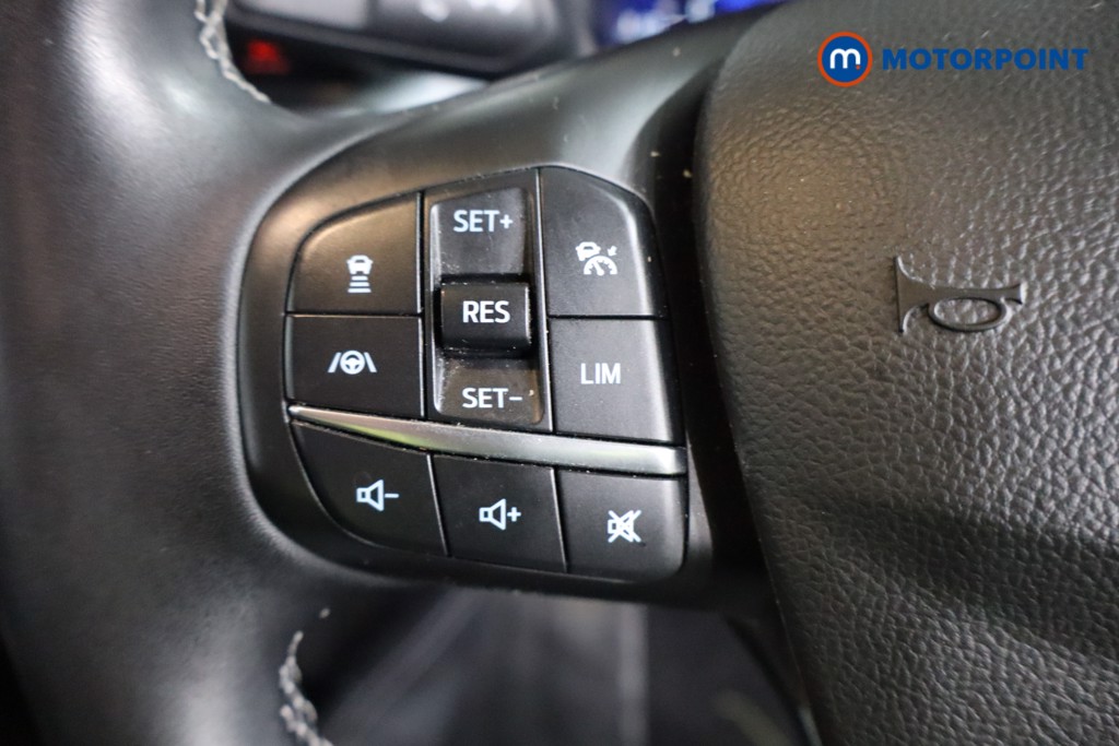 Ford Focus Active Vignale Automatic Petrol Hatchback - Stock Number (1589700) - 14th supplementary image