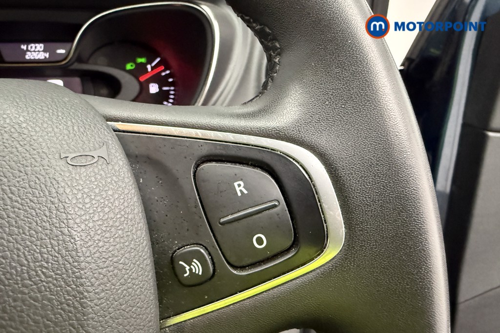 Renault Captur Iconic Manual Petrol SUV - Stock Number (1593574) - 28th supplementary image