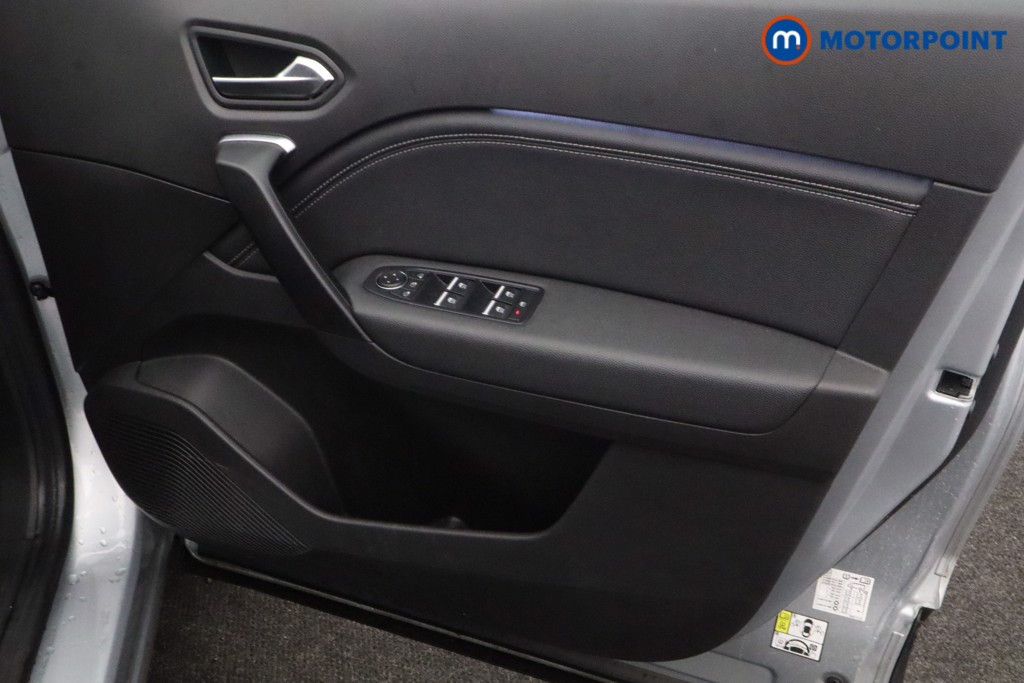 Renault Captur Techno Manual Petrol SUV - Stock Number (1595518) - 20th supplementary image