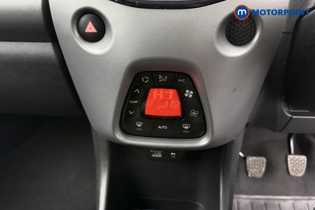 Toyota Aygo X-Trend Manual Petrol Hatchback - Stock Number (1596660) - 7th supplementary image