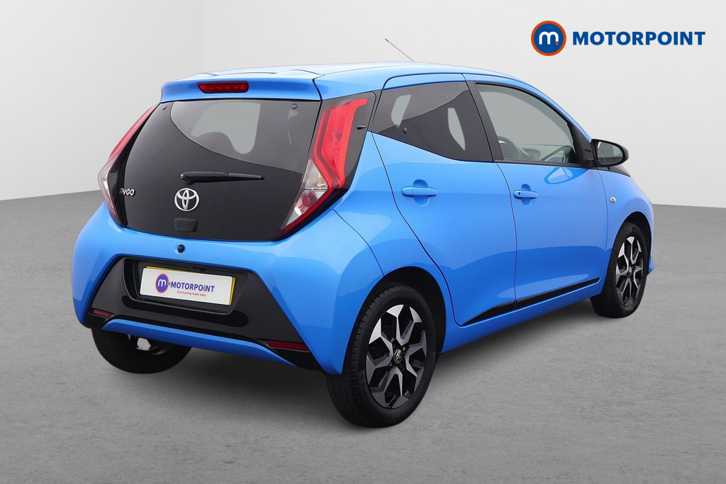 Toyota Aygo X-Trend Manual Petrol Hatchback - Stock Number (1596660) - Drivers side rear corner