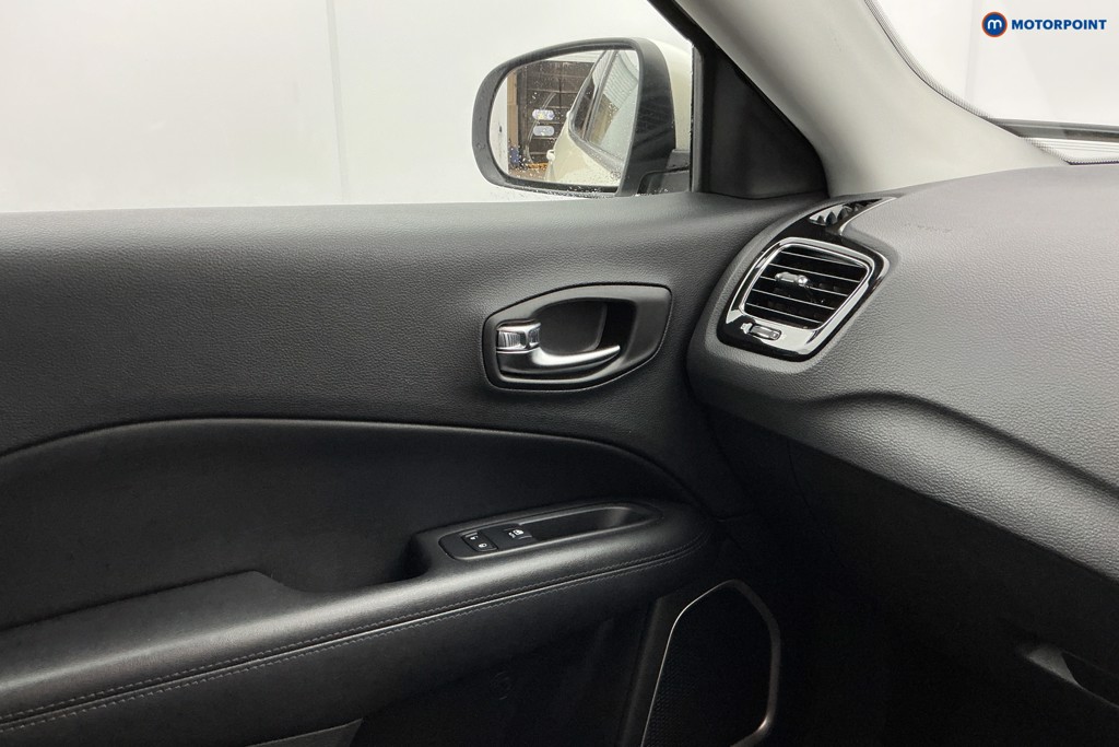 Jeep Compass Night Eagle Manual Diesel SUV - Stock Number (1601408) - 20th supplementary image