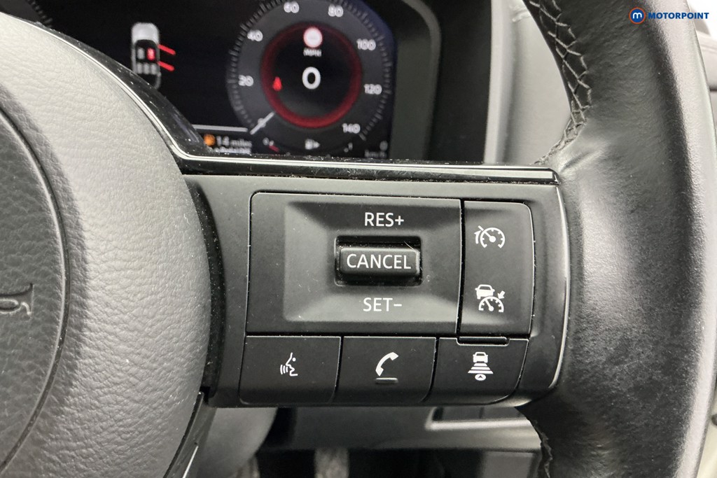 Nissan Qashqai N-Connecta Automatic Petrol-Electric Hybrid SUV - Stock Number (1602980) - 25th supplementary image