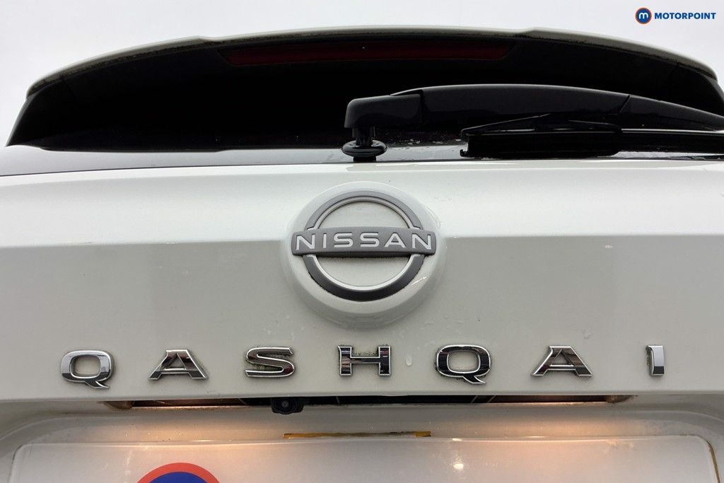 Nissan Qashqai N-Connecta Automatic Petrol-Electric Hybrid SUV - Stock Number (1602980) - 35th supplementary image
