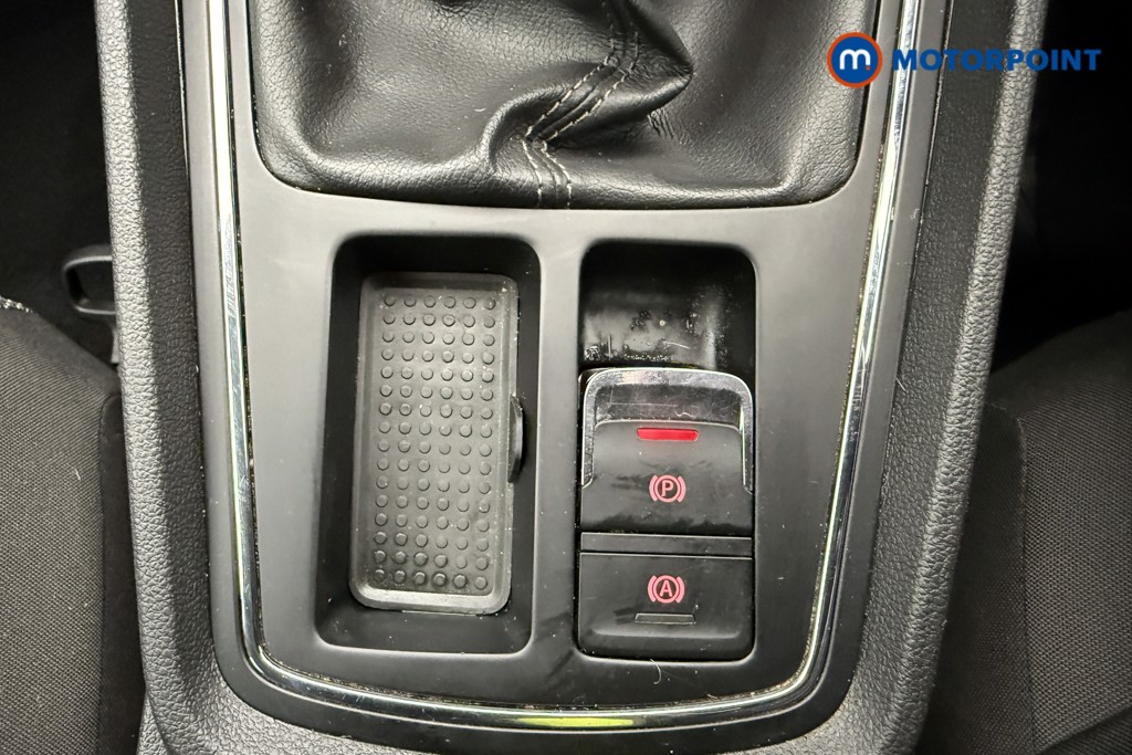 Seat Leon Se Dynamic Manual Petrol Hatchback - Stock Number (1604602) - 15th supplementary image