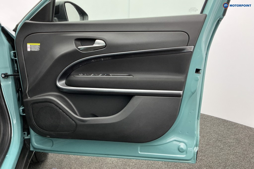 Fiat 600 1.2 Hybrid 48V 5Dr Edct-6 Automatic Petrol SUV - Stock Number (1605238) - 27th supplementary image