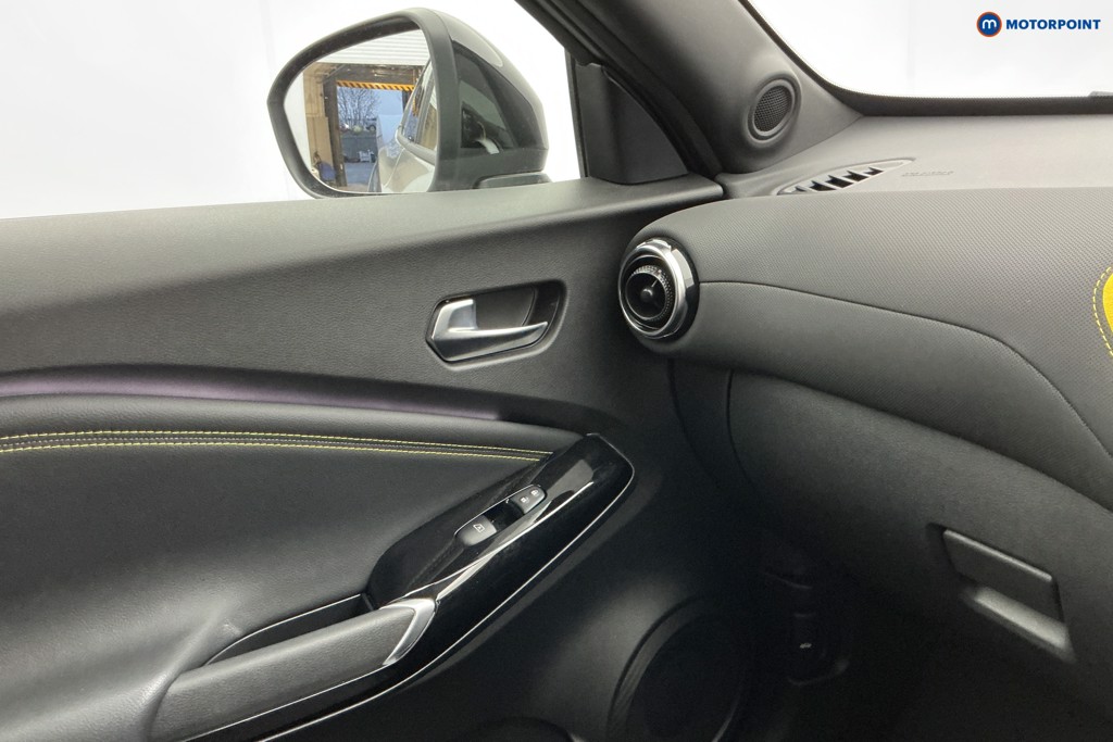 Nissan Juke N-Sport Automatic Petrol-Electric Hybrid SUV - Stock Number (1605709) - 21st supplementary image