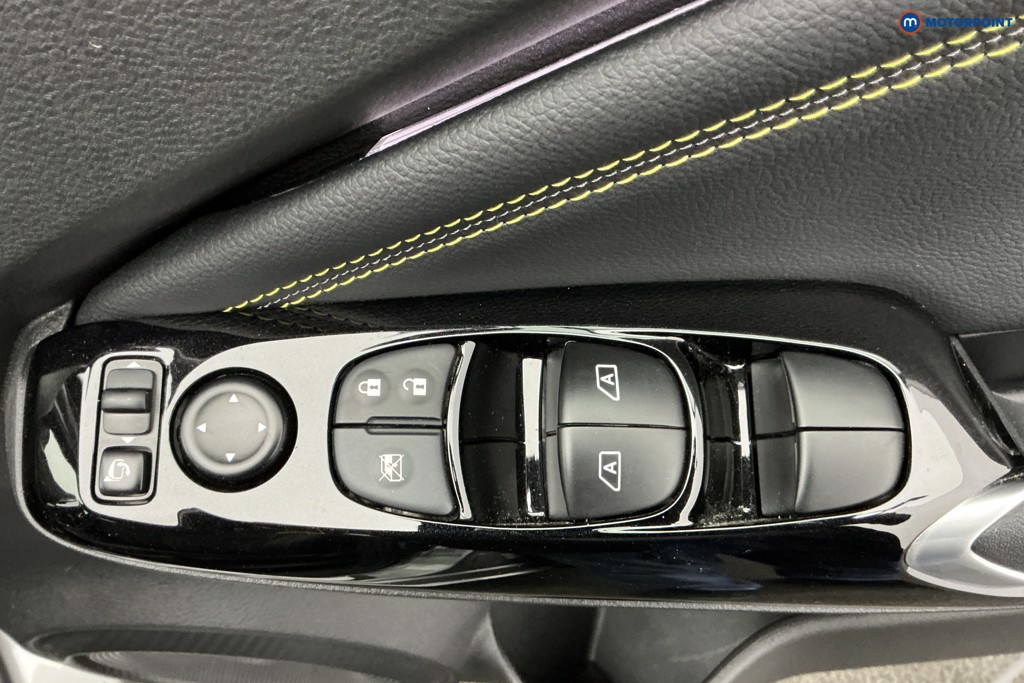 Nissan Juke N-Sport Automatic Petrol-Electric Hybrid SUV - Stock Number (1605709) - 26th supplementary image