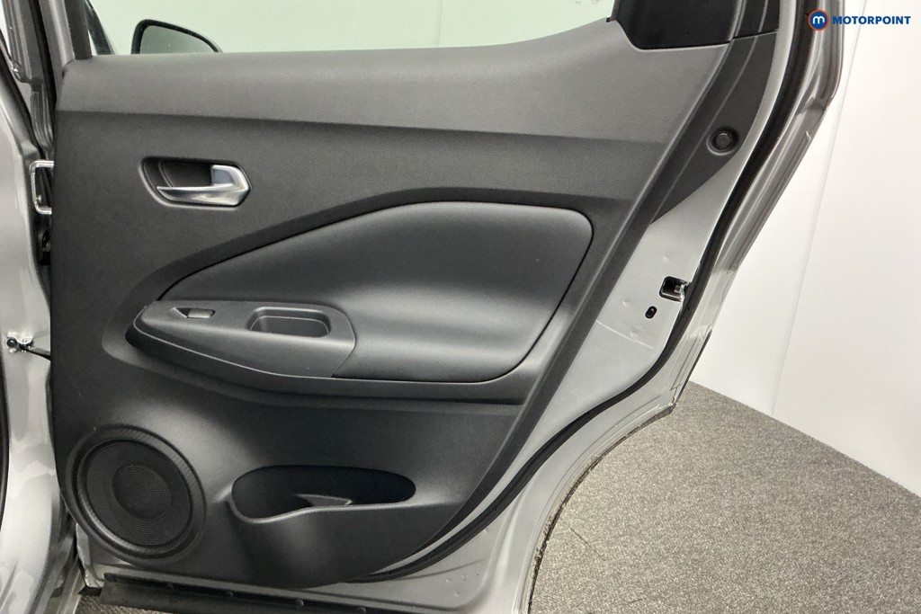 Nissan Juke N-Sport Automatic Petrol-Electric Hybrid SUV - Stock Number (1605709) - 27th supplementary image