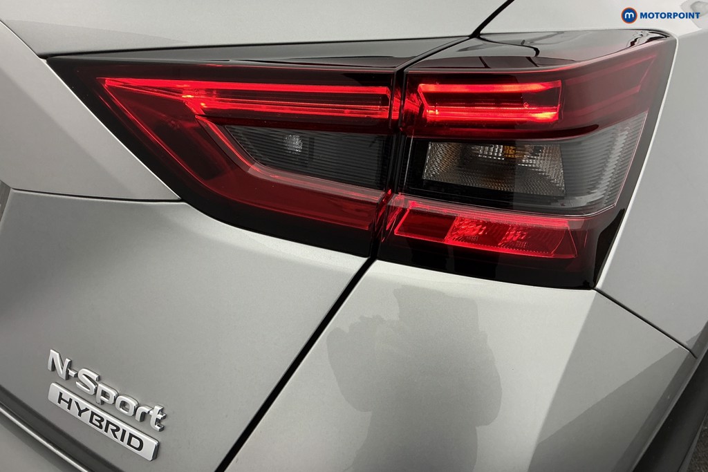 Nissan Juke N-Sport Automatic Petrol-Electric Hybrid SUV - Stock Number (1605709) - 33rd supplementary image