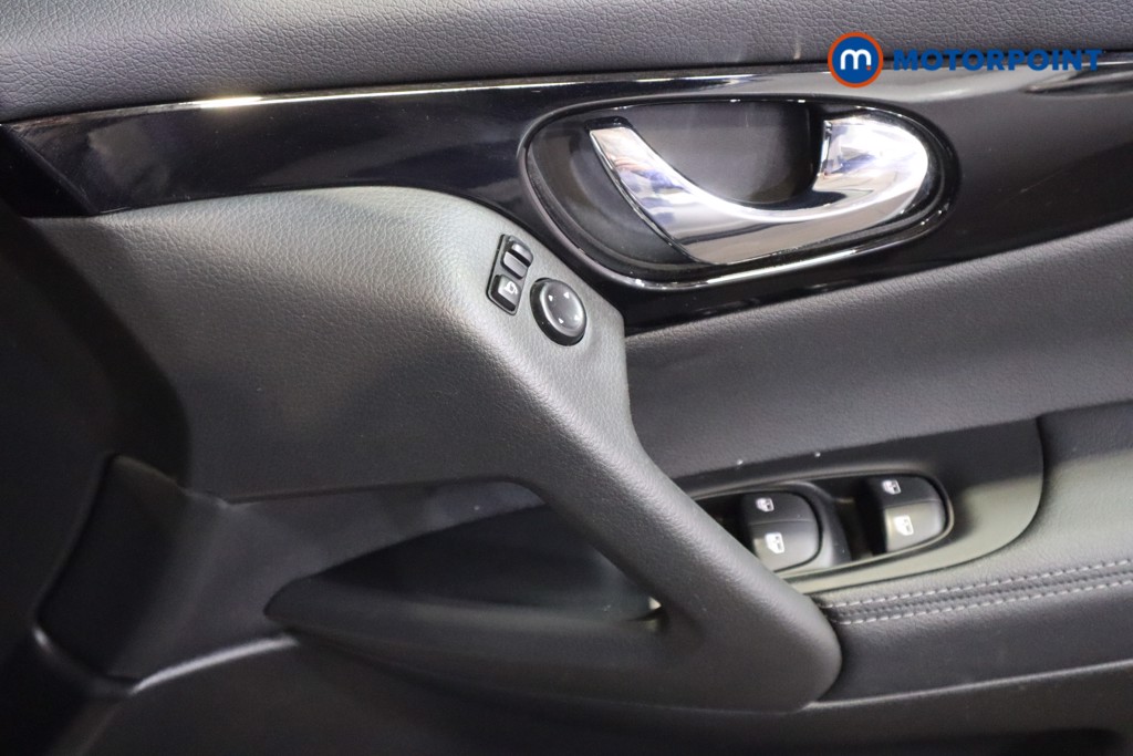 Nissan Qashqai Acenta Premium Manual Petrol SUV - Stock Number (1605987) - 10th supplementary image