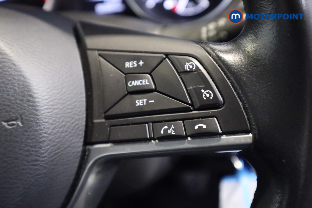 Nissan Qashqai Acenta Premium Manual Petrol SUV - Stock Number (1605987) - 13th supplementary image