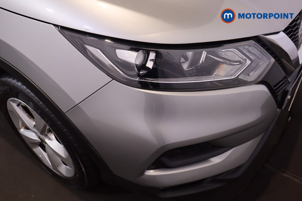 Nissan Qashqai Acenta Premium Manual Petrol SUV - Stock Number (1605987) - 25th supplementary image