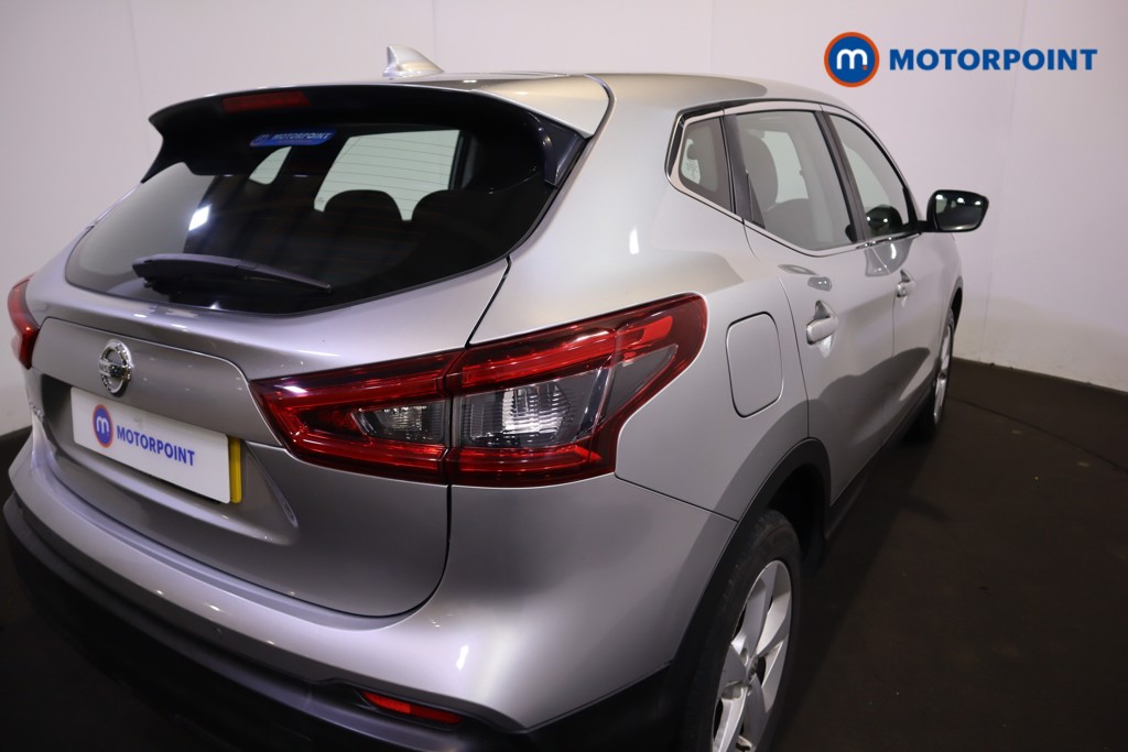 Nissan Qashqai Acenta Premium Manual Petrol SUV - Stock Number (1605987) - 27th supplementary image