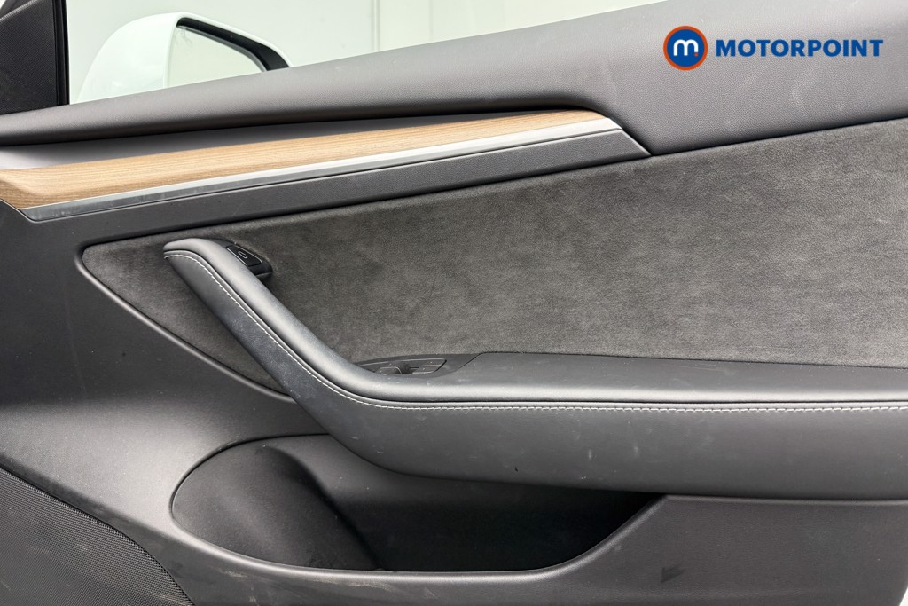 Tesla Model 3 Rwd 4Dr Auto Automatic Electric Saloon - Stock Number (1606542) - 16th supplementary image