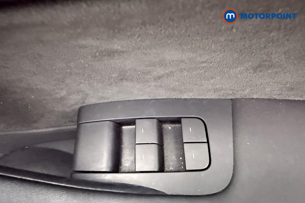 Tesla Model 3 Rwd 4Dr Auto Automatic Electric Saloon - Stock Number (1606542) - 17th supplementary image