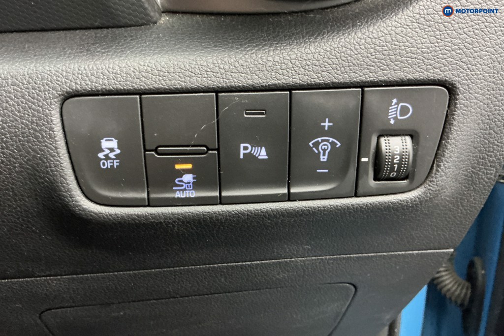 Hyundai Kona Premium Automatic Electric SUV - Stock Number (1606547) - 24th supplementary image