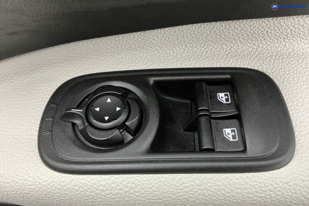 Fiat 500 87Kw 42Kwh 3Dr Auto Automatic Electric Hatchback - Stock Number (1606802) - 21st supplementary image