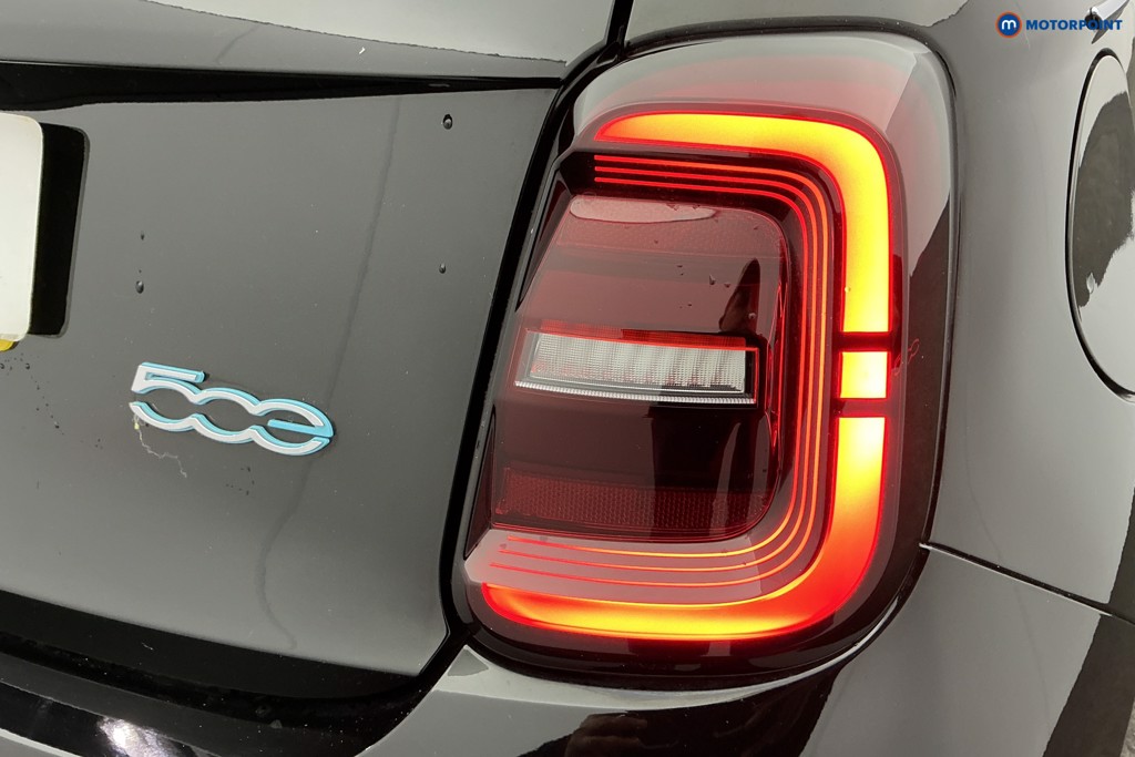 Fiat 500 87Kw 42Kwh 3Dr Auto Automatic Electric Hatchback - Stock Number (1606802) - 27th supplementary image