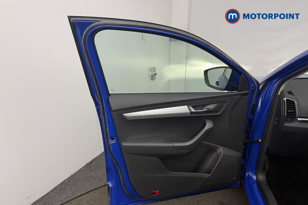 Skoda Karoq Se Drive Manual Petrol SUV - Stock Number (1607126) - 3rd supplementary image
