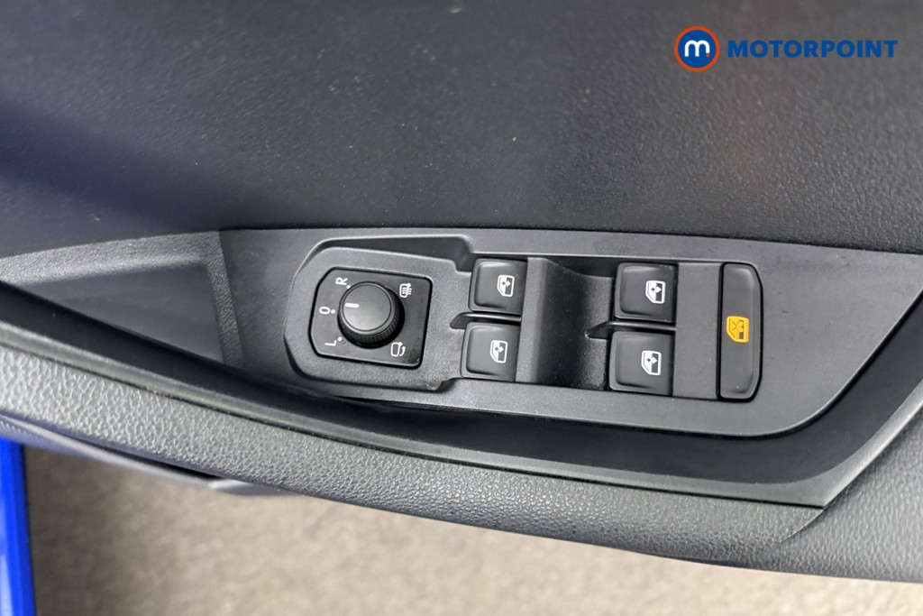 Skoda Karoq Se Drive Manual Petrol SUV - Stock Number (1607126) - 18th supplementary image