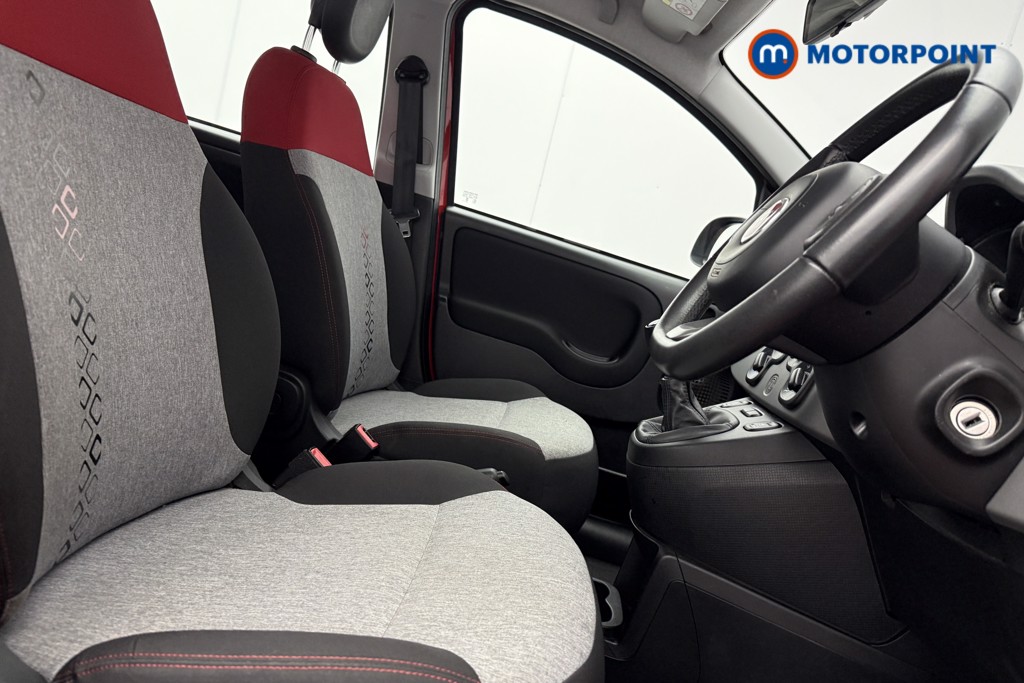 Fiat Panda Lounge Manual Petrol Hatchback - Stock Number (1607358) - 5th supplementary image