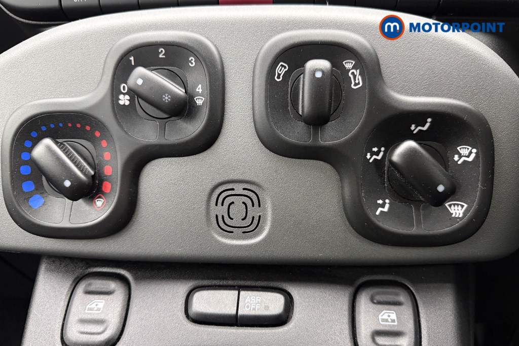 Fiat Panda Lounge Manual Petrol Hatchback - Stock Number (1607358) - 13th supplementary image