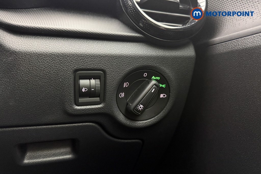 Skoda Fabia Se Comfort Manual Petrol Hatchback - Stock Number (1608398) - 17th supplementary image