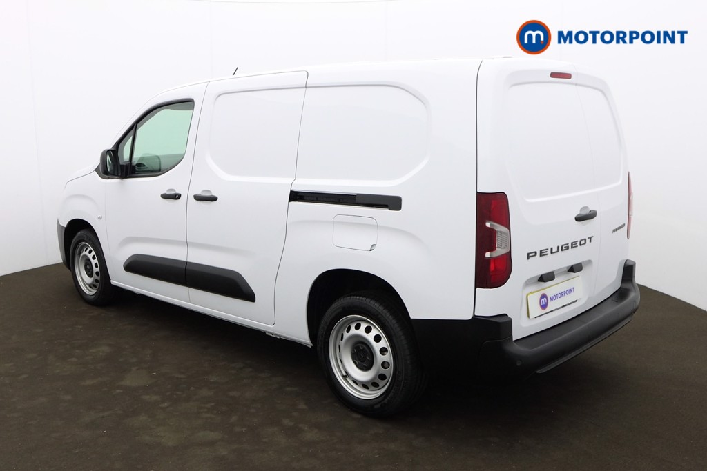 Peugeot Partner Professional Manual Diesel Panel Van - Stock Number (1608801) - Passenger side rear corner
