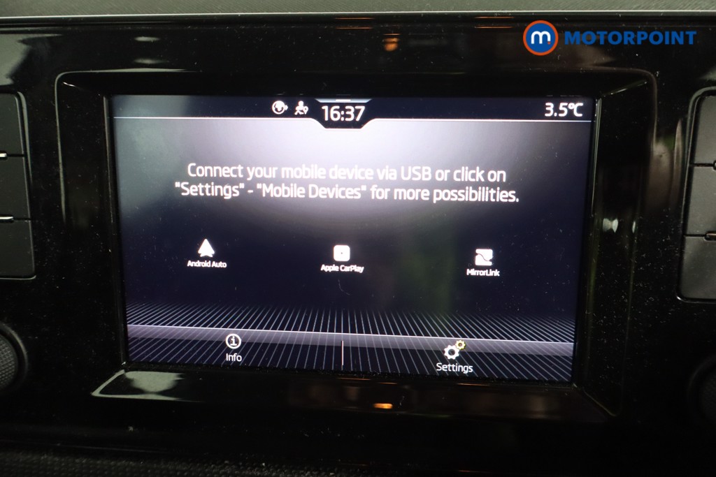 Skoda Fabia Se Comfort Manual Petrol Hatchback - Stock Number (1608924) - 8th supplementary image