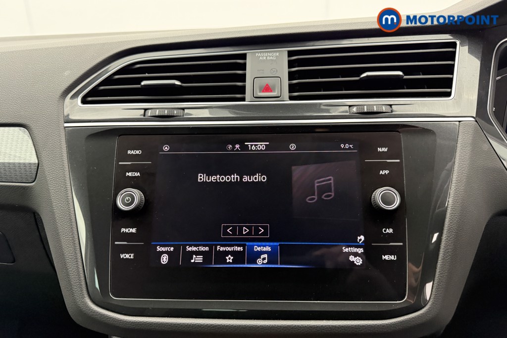 Volkswagen Tiguan Life Automatic Petrol Plug-In Hybrid SUV - Stock Number (1609256) - 7th supplementary image
