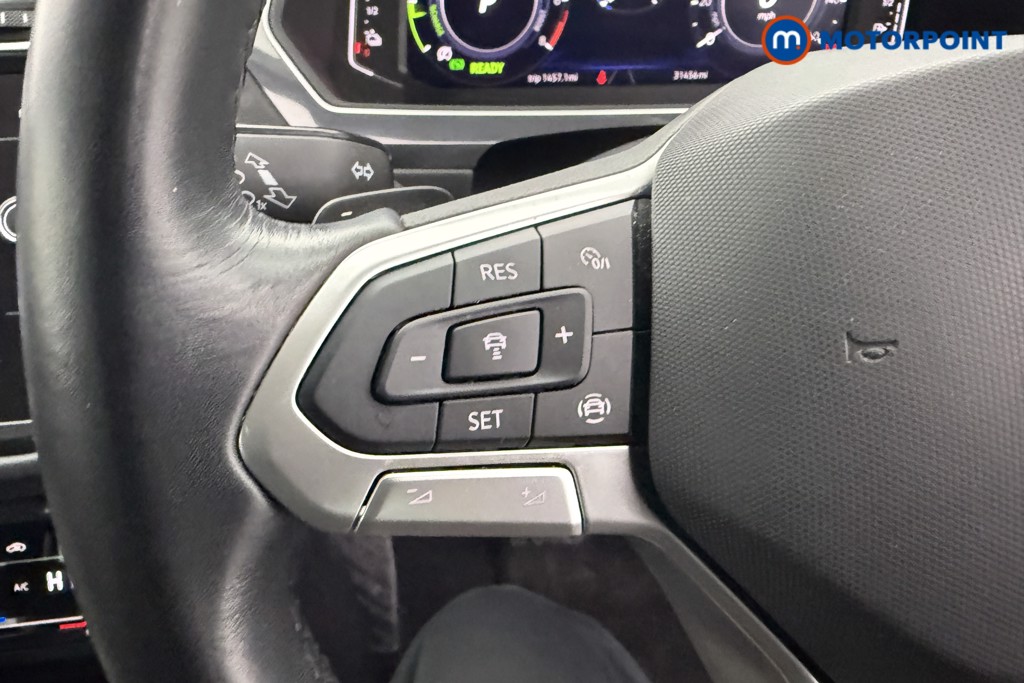 Volkswagen Tiguan Life Automatic Petrol Plug-In Hybrid SUV - Stock Number (1609256) - 14th supplementary image