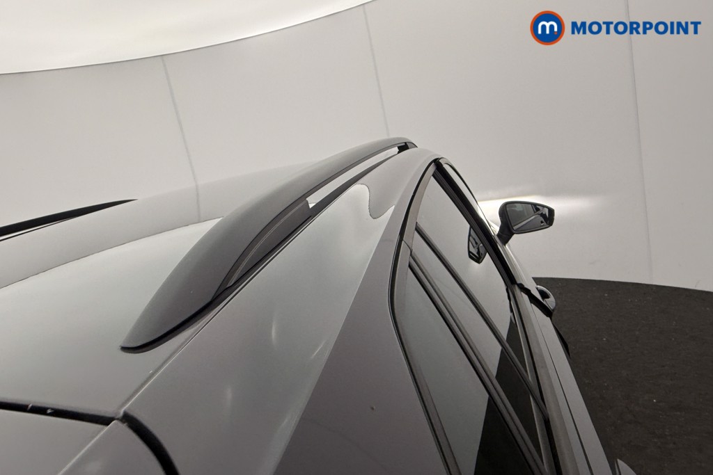 Volkswagen Tiguan Life Automatic Petrol Plug-In Hybrid SUV - Stock Number (1609256) - 20th supplementary image