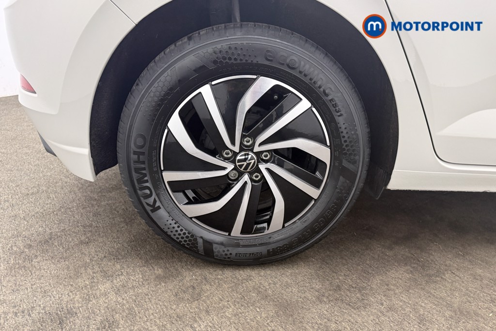 Volkswagen Polo Life Manual Petrol Hatchback - Stock Number (1609531) - 2nd supplementary image