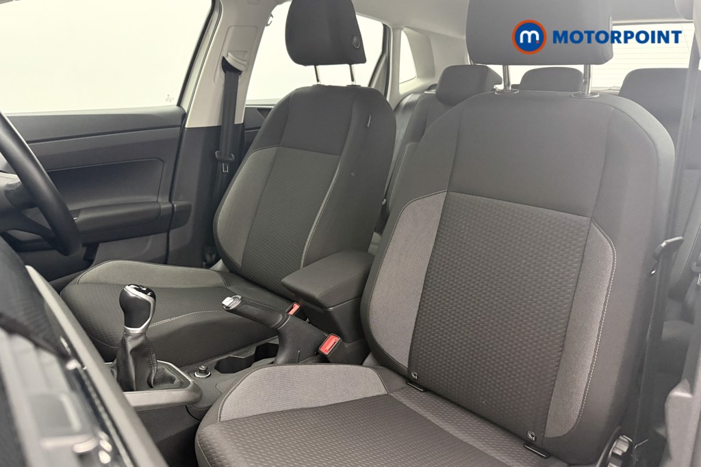 Volkswagen Polo Life Manual Petrol Hatchback - Stock Number (1609531) - 5th supplementary image