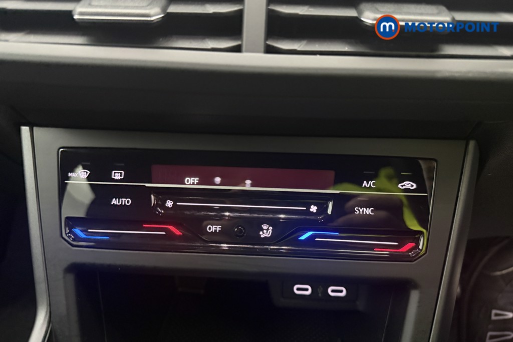 Volkswagen Polo R-Line Manual Petrol Hatchback - Stock Number (1609532) - 25th supplementary image