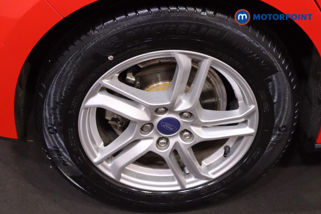 Ford Focus Zetec Manual Petrol Hatchback - Stock Number (1610351) - 22nd supplementary image