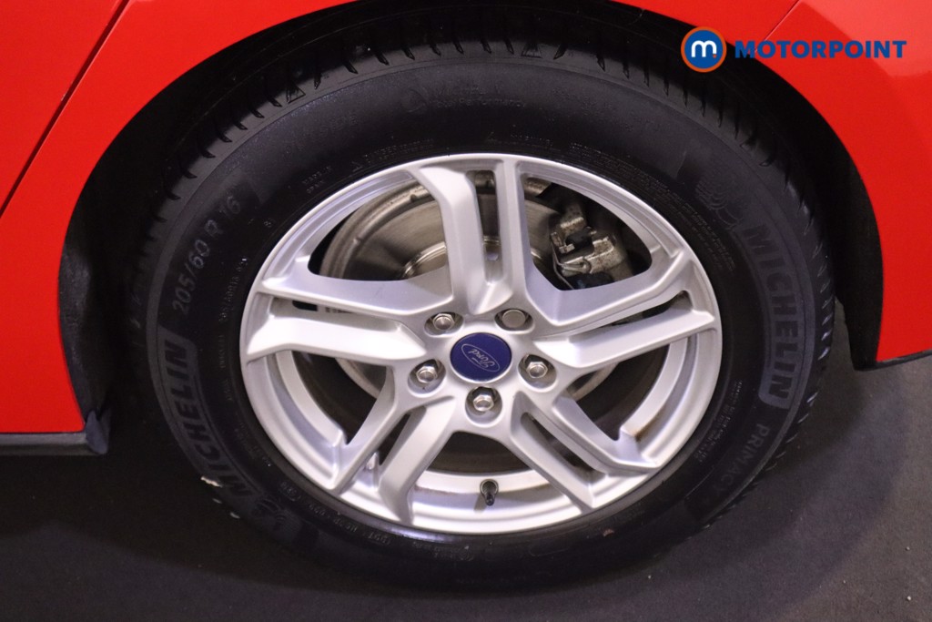 Ford Focus Zetec Manual Petrol Hatchback - Stock Number (1610351) - 23rd supplementary image