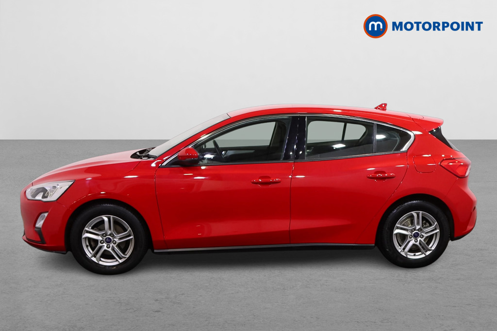 Ford Focus Zetec Manual Petrol Hatchback - Stock Number (1610351) - Passenger side